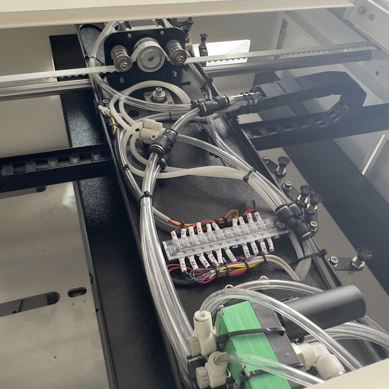 smt设备YABO鸭脖真空吸板机6